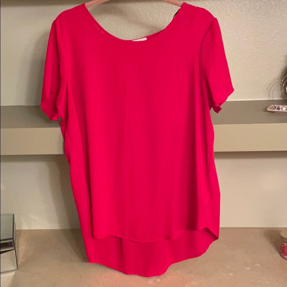 Chiffon hot pink low back scoop neck